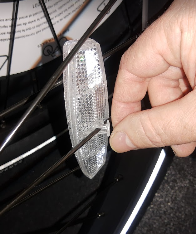 RadCity_wheelReflector_install.png